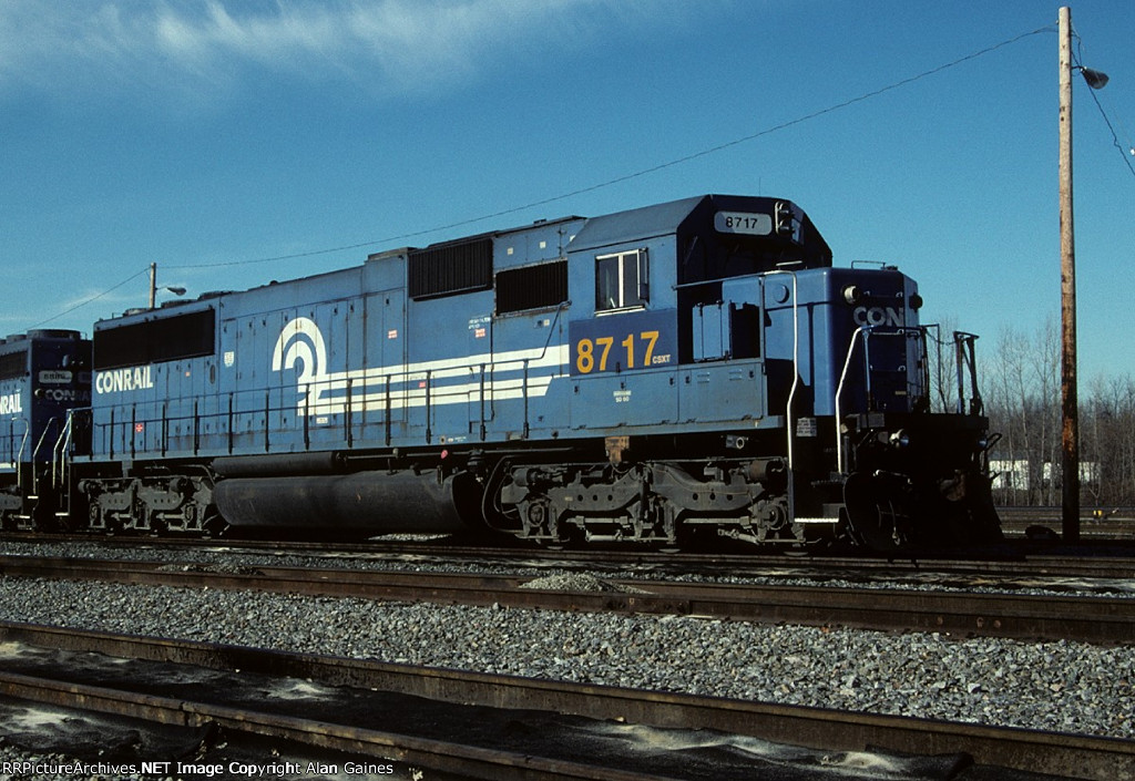 CSX 8717